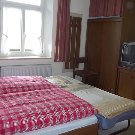 Karolinenhof * 巴伐利亚戈麦恩